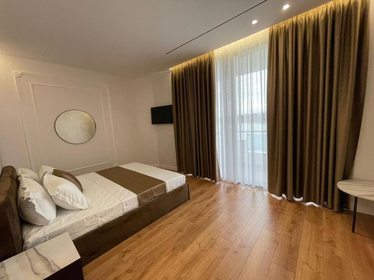 Hotel Ujvara Belsh Ngoại thất bức ảnh