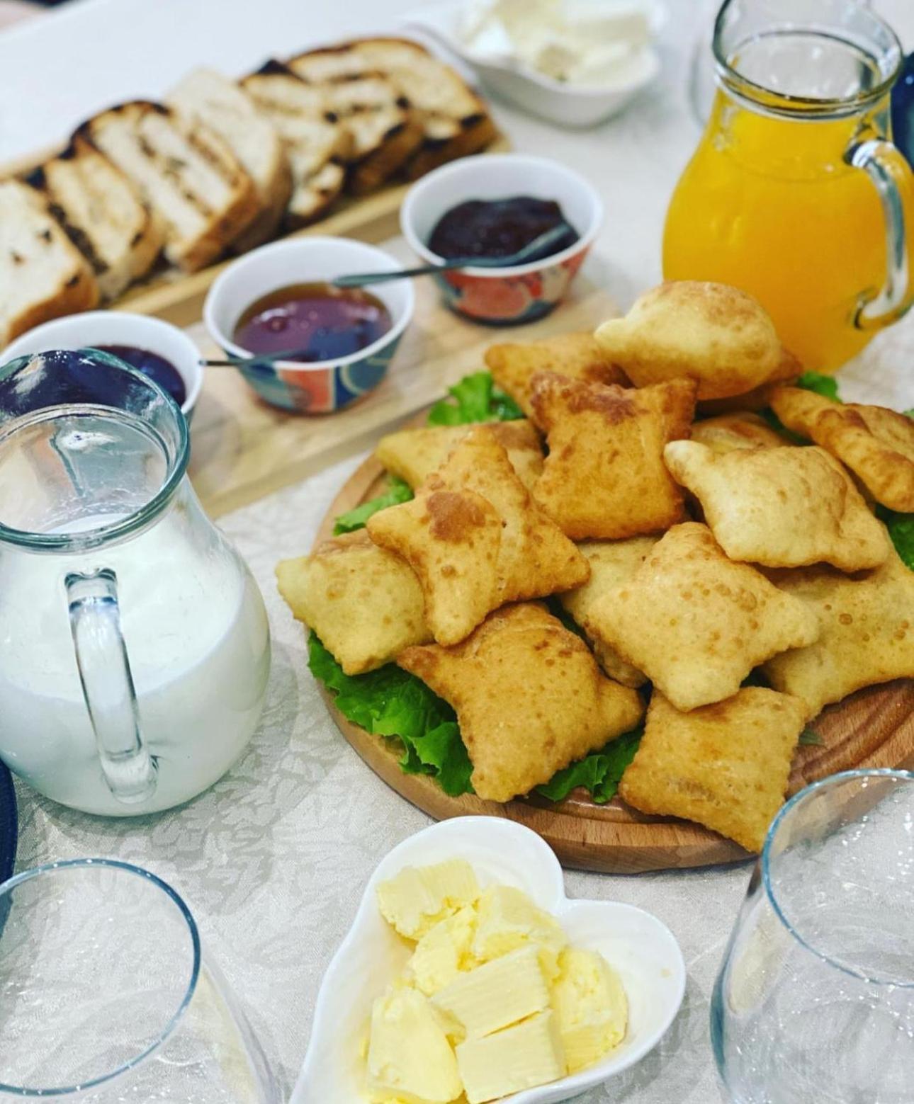 Hotel Ujvara Belsh Ngoại thất bức ảnh